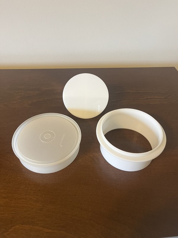 Vintage Tupperware 3 Piece Hamburger Press #882-11 #883-12 #884-23 gallery