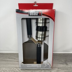 Weber Smashed Burger Set Burger Press Wide Spatula 2 Seasoning Shakers NIB