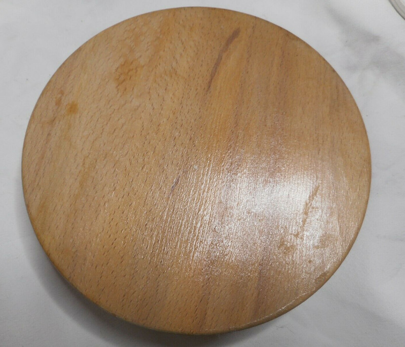 TRANSCO Round Wooden Hamburger Press Roosters Fighting Hinged MCM Japan gallery