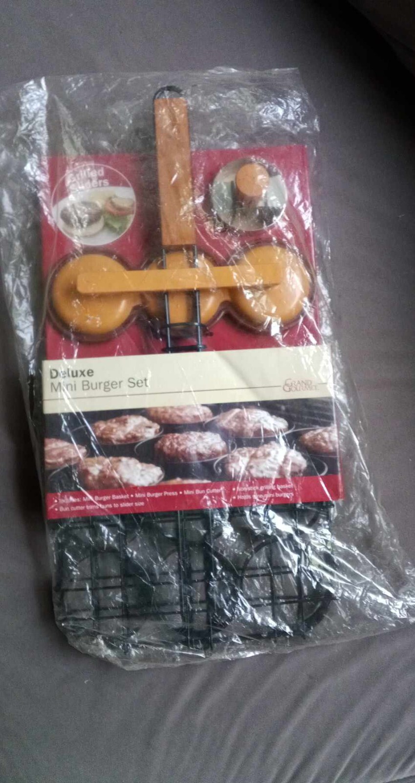 World Market Deluxe Mini Burger Set - NEW gallery