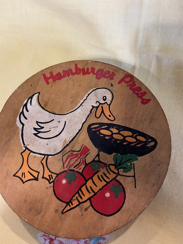 Wooden Hinged Hamburger Press - Duck Grilling Image on Front Vintage gallery