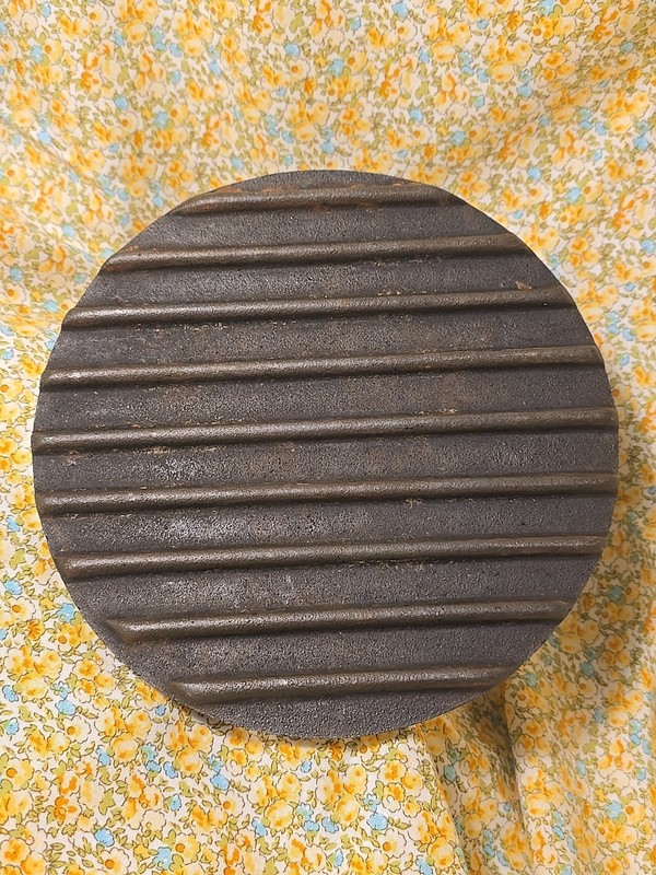 Charcoal Companion Cast Iron Metal Wood Handle Hamburger Burger Press Grill gallery