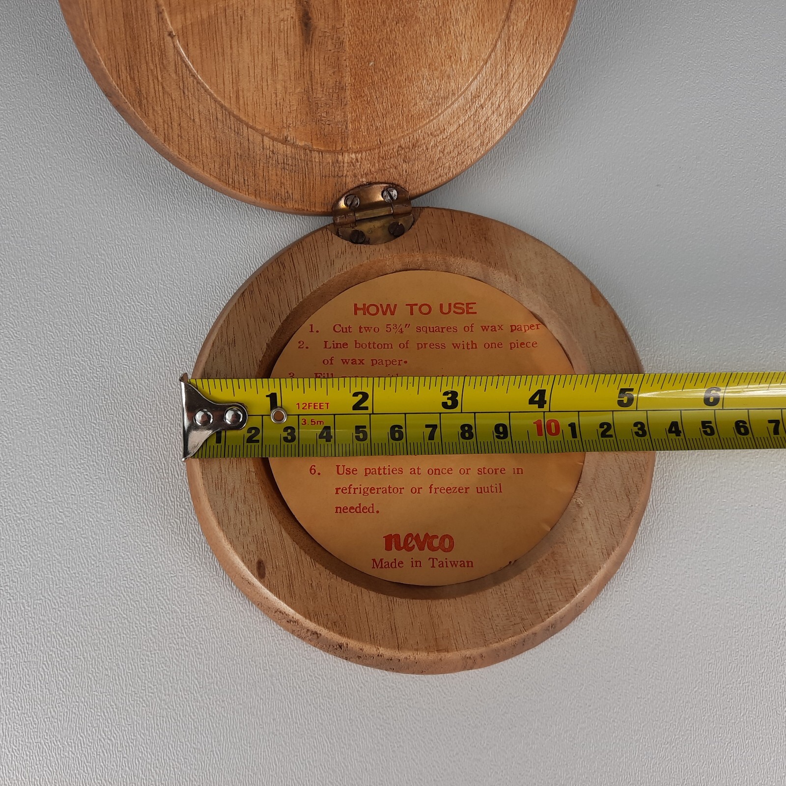 VTG Nevco Wooden Hinged Hamburger Press Duck Charcoal Grilling w/ Instructions gallery