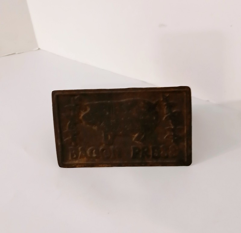 Vintage Bacon Press Very Nice Condition Approximately 7"x4" gallery