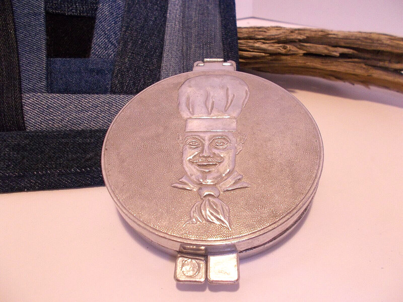 Vtg Hamburger Press / Vegetarian Burger Maker w Chef Design & Denim Potholder gallery