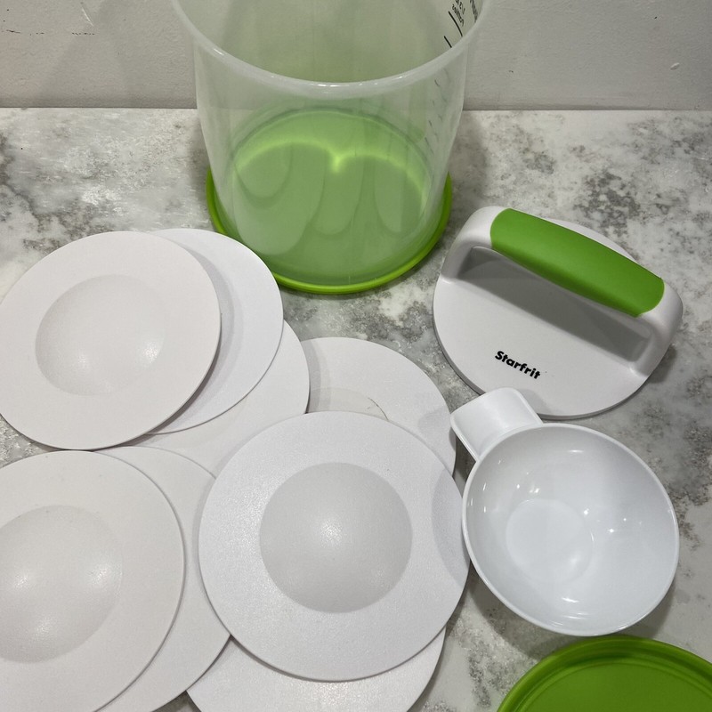 Starfrit patty maker 5” Measuring Cup Press 8 Dividers gallery