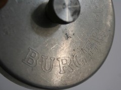 Vintage Heuck Burger Press Aluminum with Turning Clean Release Blade