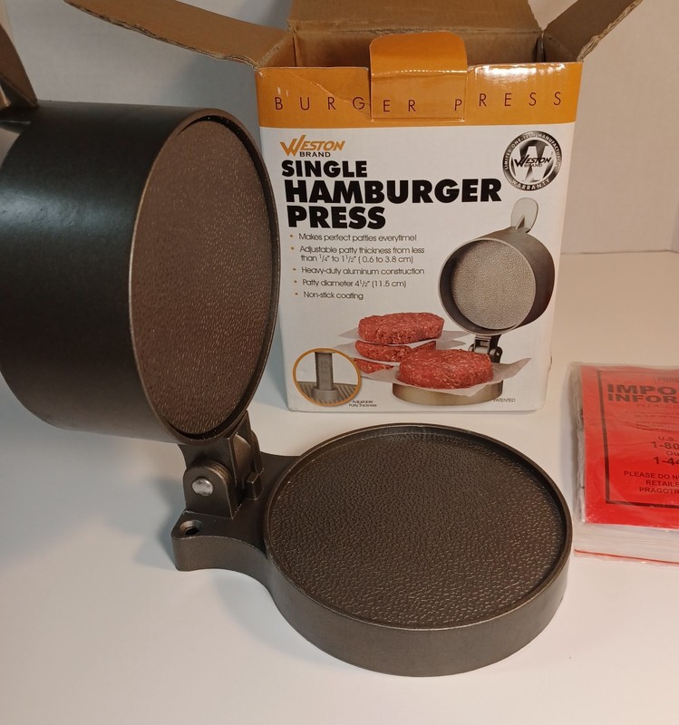 Weston Hamburger Press Makes 4.5" Patties 1/4" to 1.5" Thick Non-stick NEW gallery