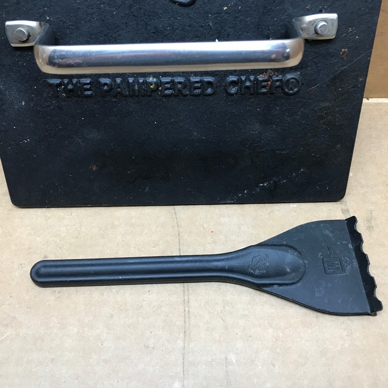 Pampered Chef 8.5" Cast Iron Grill Press and Cleaning Tool gallery