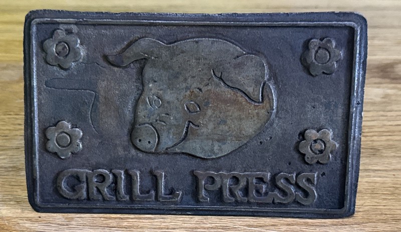Vintage Cast Iron Home Town Grill Bacon Press With Wooden Handle - Pig & Flower gallery