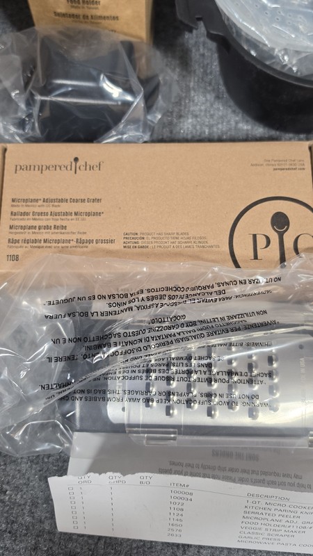 Pampered Chef Kitchen Tool Lot NIB Micro Cooker Pasta Cooker & Much More gallery