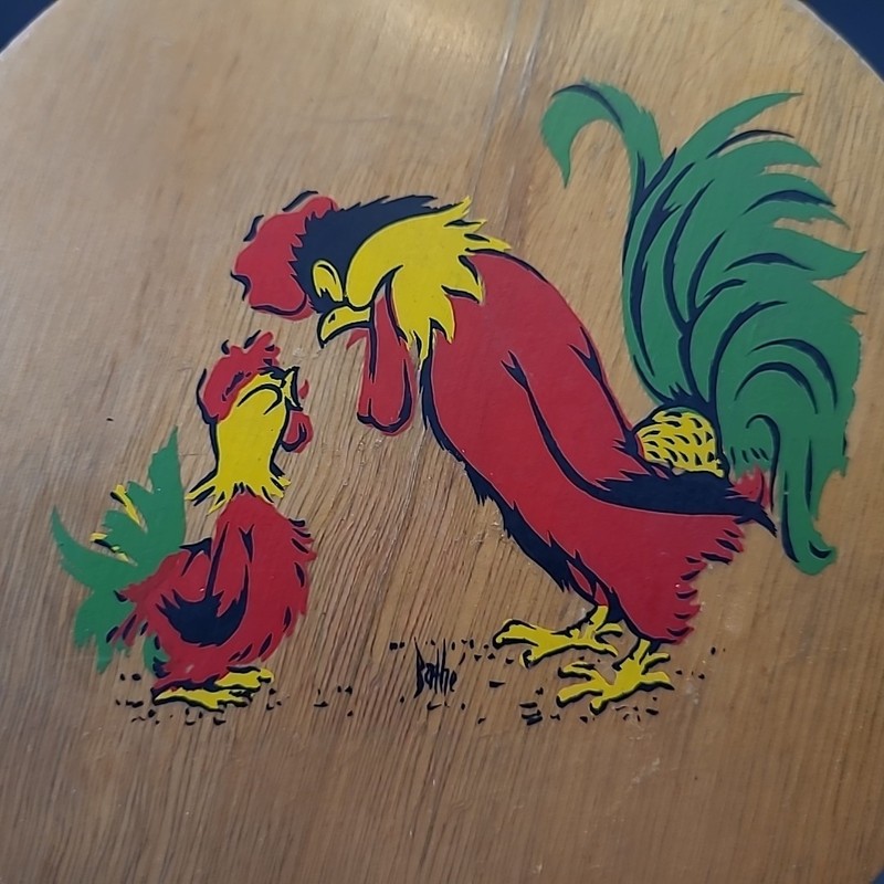 1950s Hamburger Press Grandma Core Wood Rooster Transfer Design 6" Diameter gallery