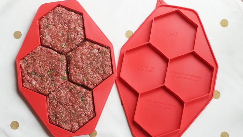 Perfectly Shaped Burger Press: 4-in-1 Functionality for Easy Meal Prep & Storage gallery