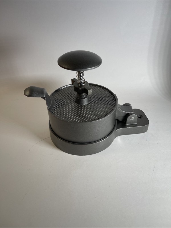 Weston Hamburger Press Makes 4 1/2" Single Patty Adjustable Non-Stick gallery