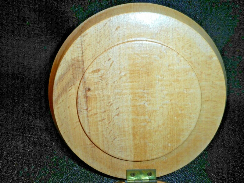 TRANSCO Round Wooden Hamburger Press Roosters Fighting Hanging Hinged MCM Japan gallery