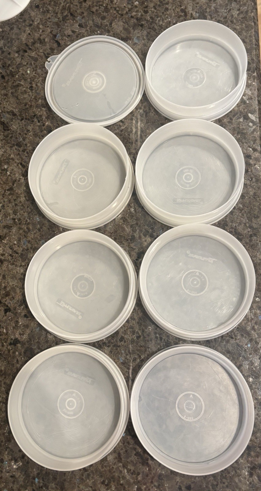 Tupperware Small Burger Hamburger Press Ring Set 7 Keepers & 1 Sheer Lid gallery