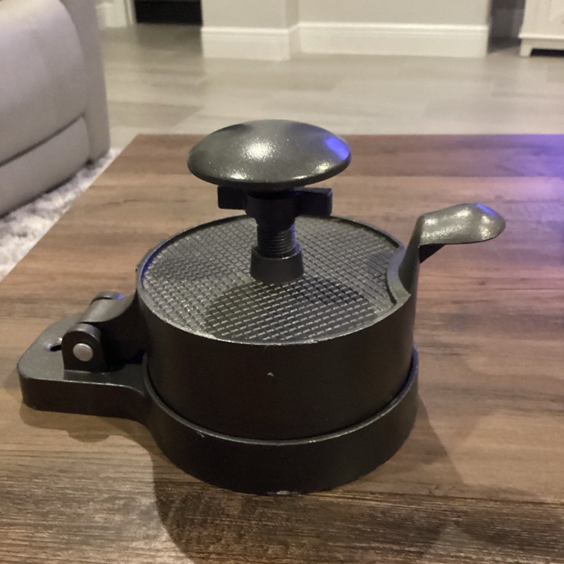 Weston Burger Hamburger Press 4 1/2" Patties 1/4lb to 3/4lb adjustable Pre-Owned gallery