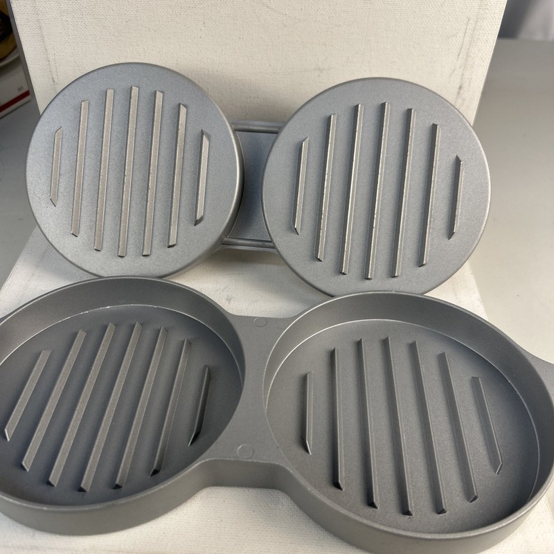 Norpro Nonstick Cast Aluminum Double Hamburger Press gallery