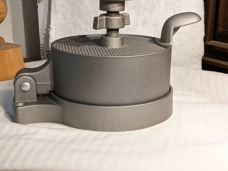Burger Single Press Cast Aluminum Nonstick Adjustable Hamburger Mold Heavy Duty gallery