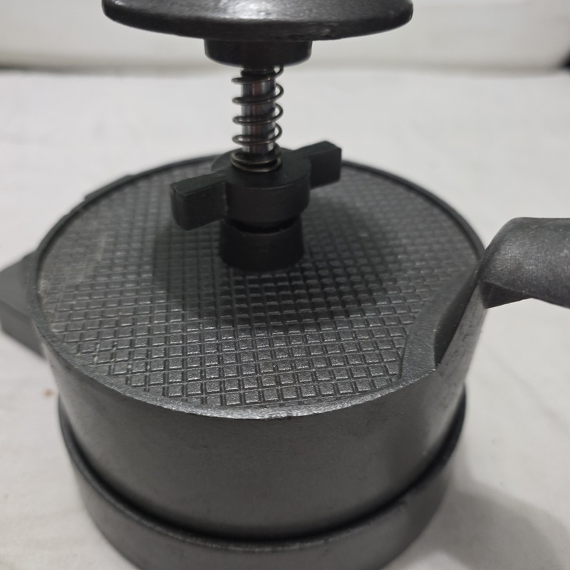 Single Hamburger Press Heavy Duty Cast Aluminum Patty Maker Adjustable Thickness gallery