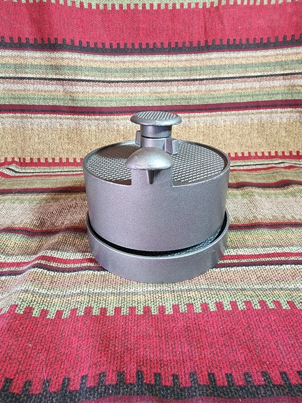 Weston Burger Hamburger Press Makes 4 1/2" Patties 1/4lb To 3/4lb Non-stick Cast gallery