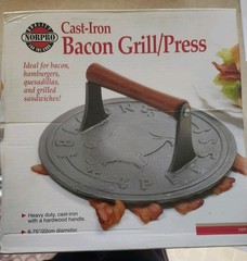 Norpro Cast Iron Bacon Grill Press 8.75 in Heavy Duty Hardwood Handle