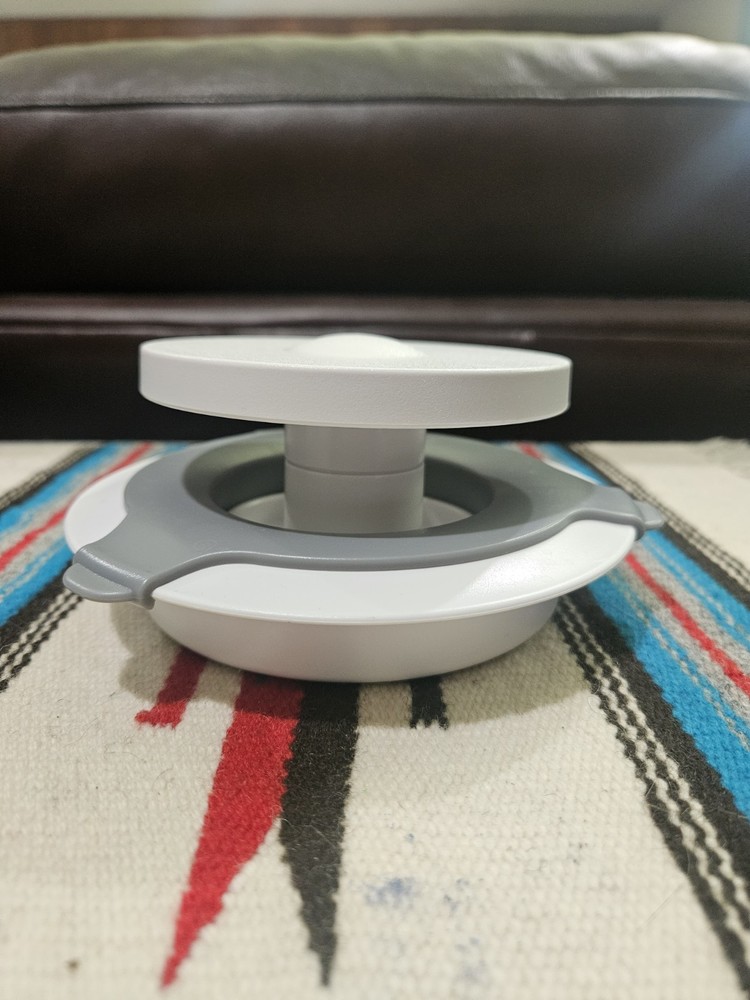 Pampered Chef Burger Slider Press # 1174 up to 1/2 lb Compact Dishwasher Safe