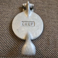 Vintage Hamburger Press Chef Die Cast Aluminum Sears Retro Kitchen 9×5″