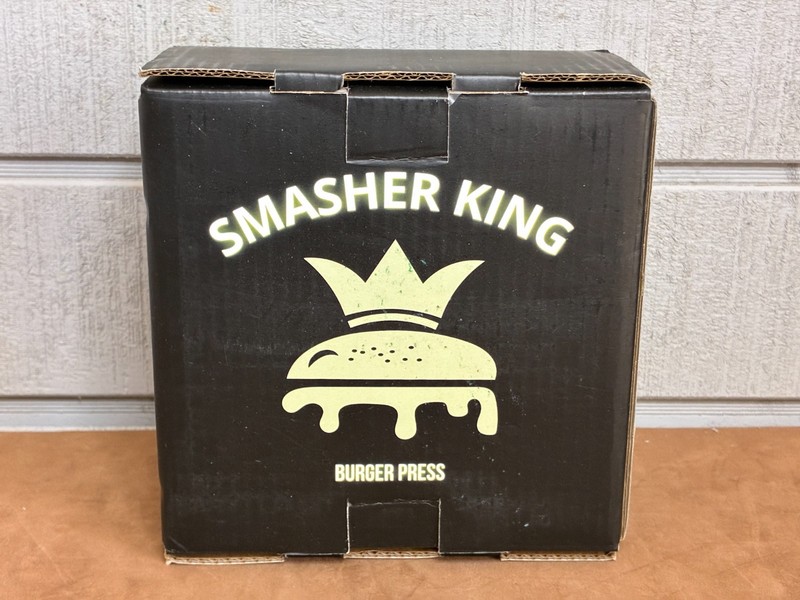 SMASHER KING Burger Press w/ Packet of Patty Paper ~ Premium Cast Iron ~ NIB gallery