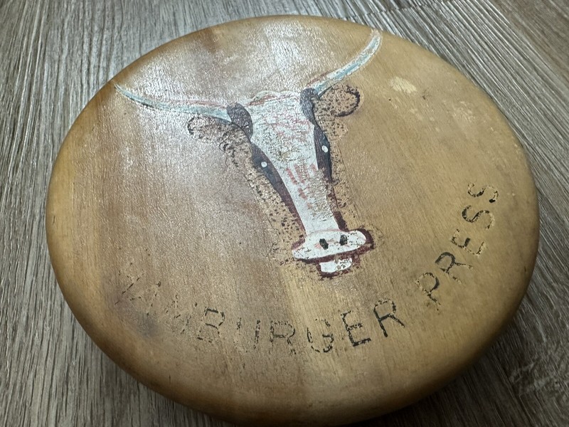 Vintage 1950s Hand Painted Bull Steer Longhorn Wood Hinged Hamburger Press gallery