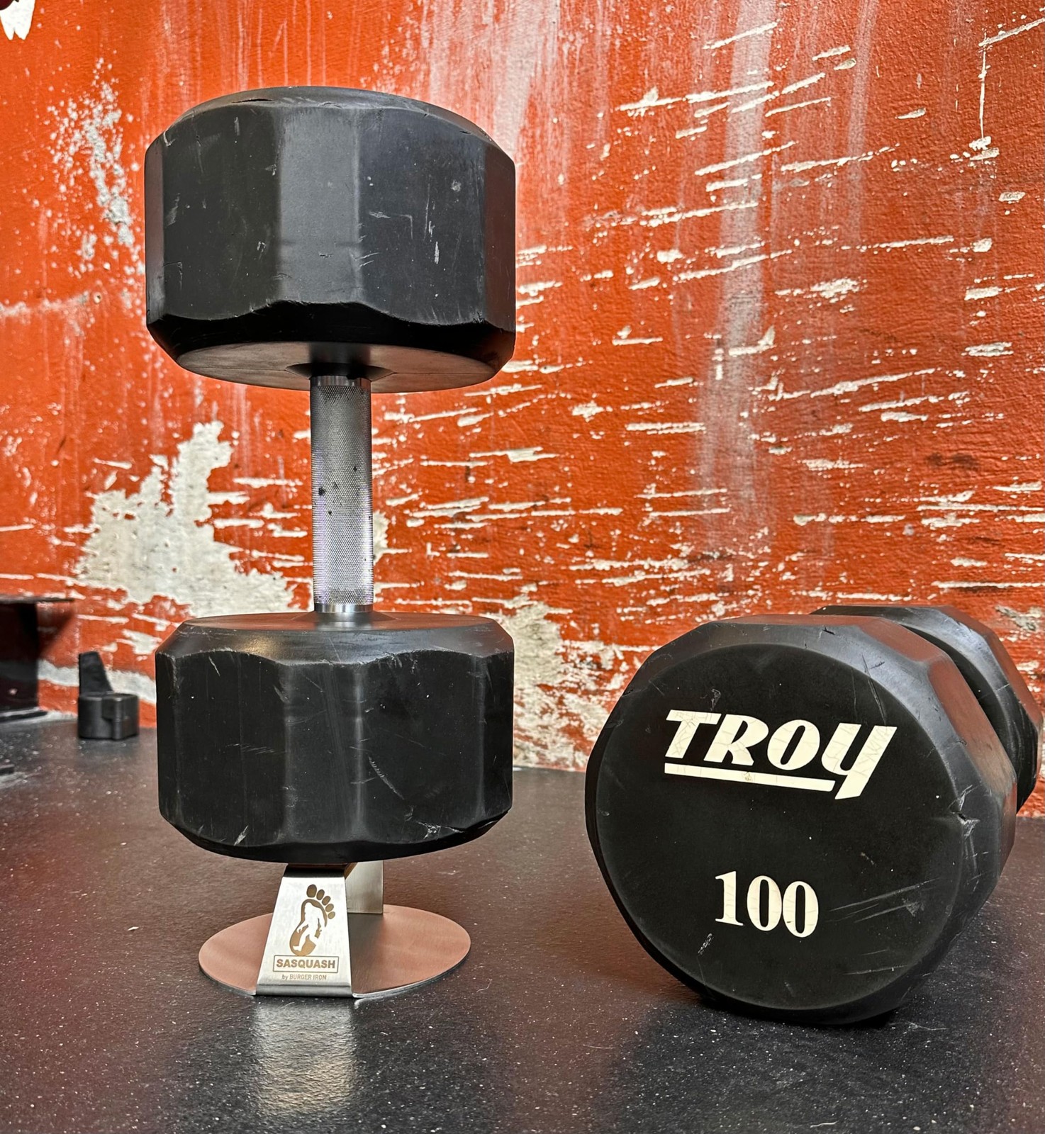 The Sasquash - 6 in Heavy Duty Extra Wide Flat Handle Smashed Burger Press gallery