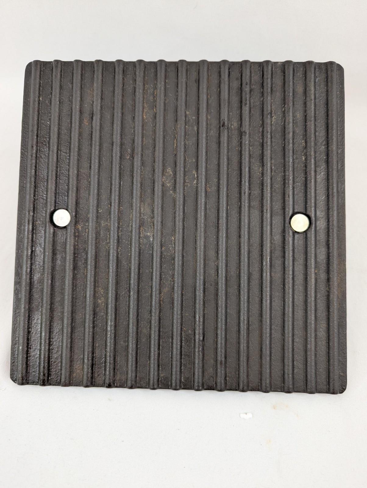 Grill PRESS Pampered Chef #2875 CAST IRON 8.5” Square BURGERS Bacon Meat gallery