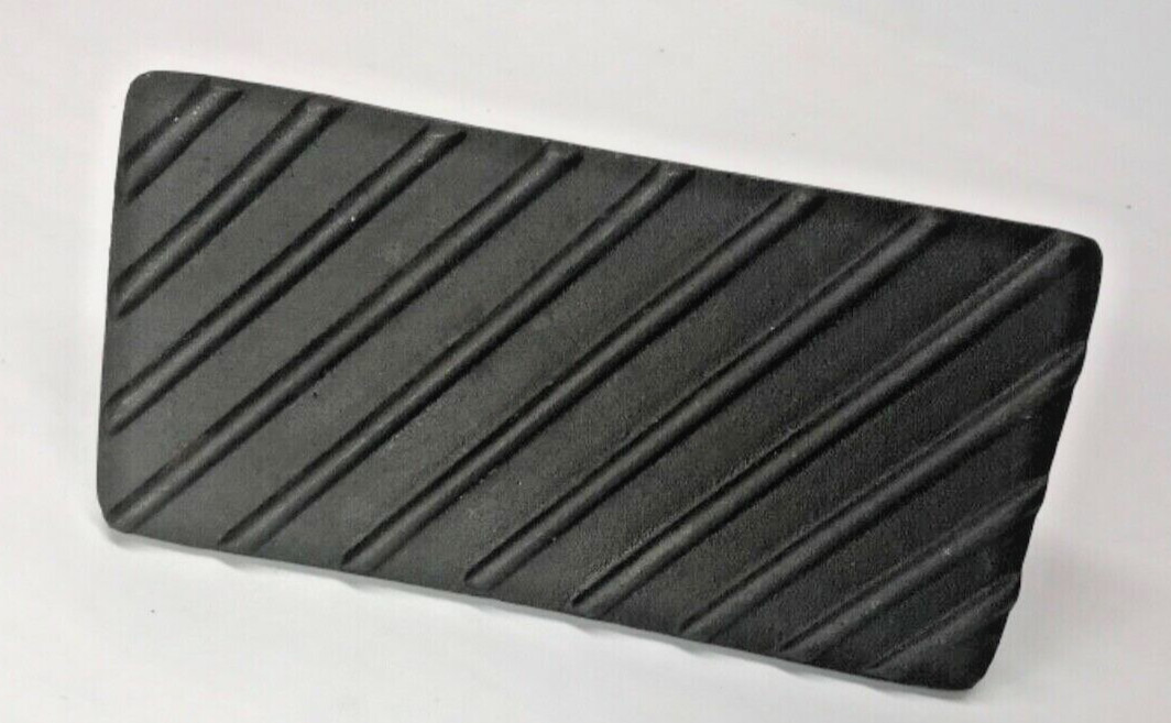 - Cast Iron Meat Press- 9" Rectangular/Grill Marks- Charcoal Companion gallery