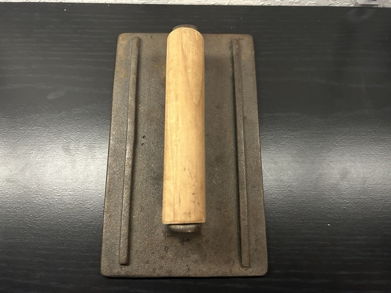 Vintage Outback Steakhouse Cast Iron Burger Press Wood Handle Grill Heavy Rare gallery