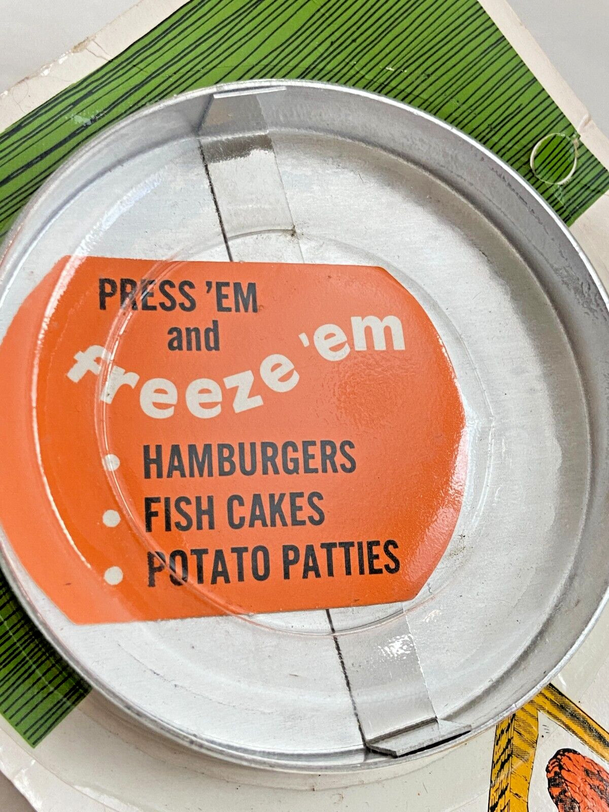 Vintage Travco Aluminum Hamburger Patty Press ~ Made in USA ~ New in Pkg gallery