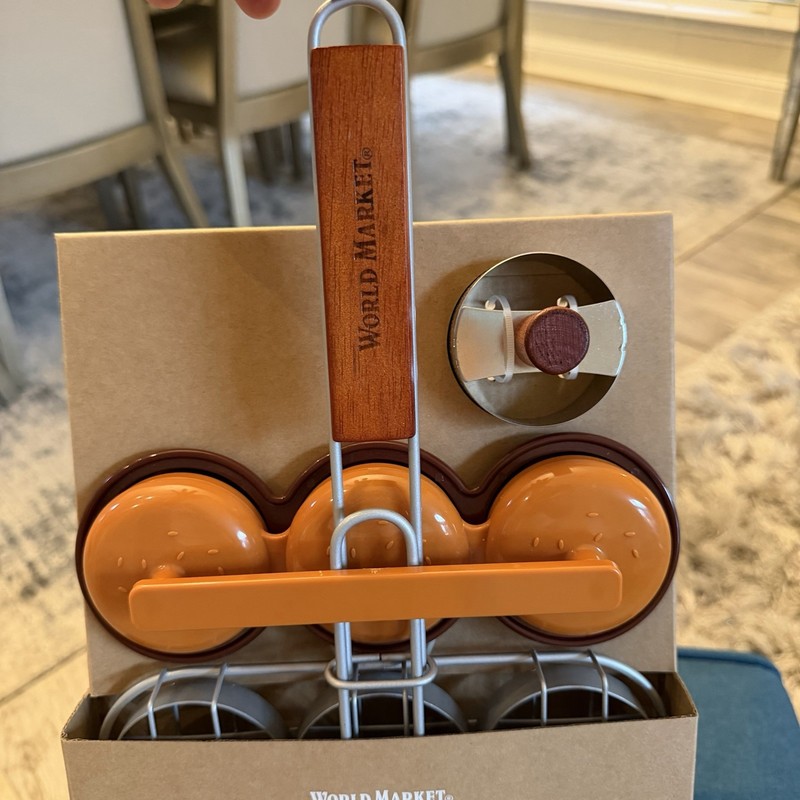 World Market Deluxe Mini Burger Set - NEW -9 Burgers gallery