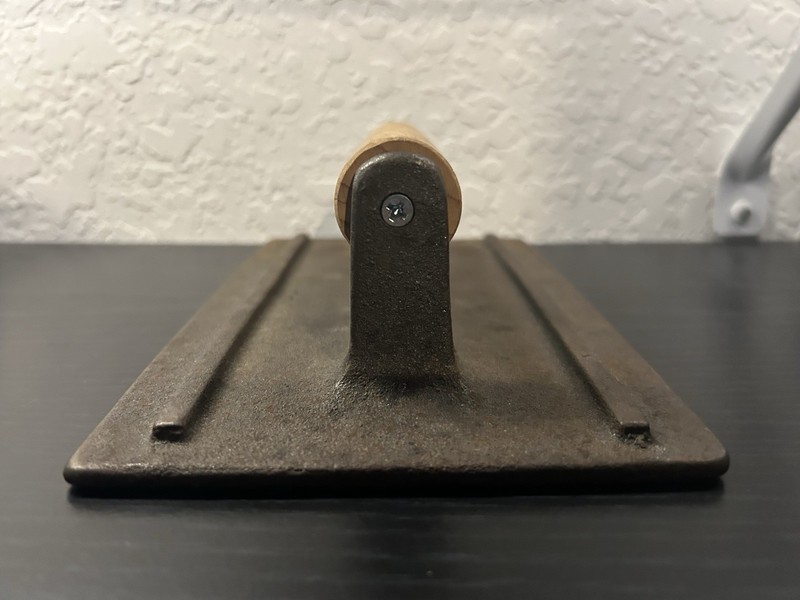 Vintage Outback Steakhouse Cast Iron Burger Press Wood Handle Grill Heavy Rare gallery