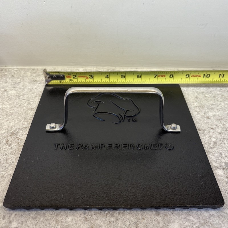 Pampered Chef Panini Press Cast Iron Grill #2875 8.5” Smash Burger Sandwich gallery