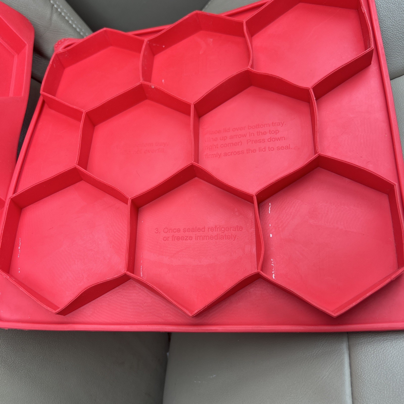Shape + Store Burger Master 8 IN 1 Burger Press & Freezer Silicone Container gallery