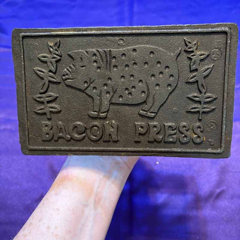 Norpro Cast Iron Pig Bacon Grill Press Burger Steak Wood Handle Man Gadget gallery