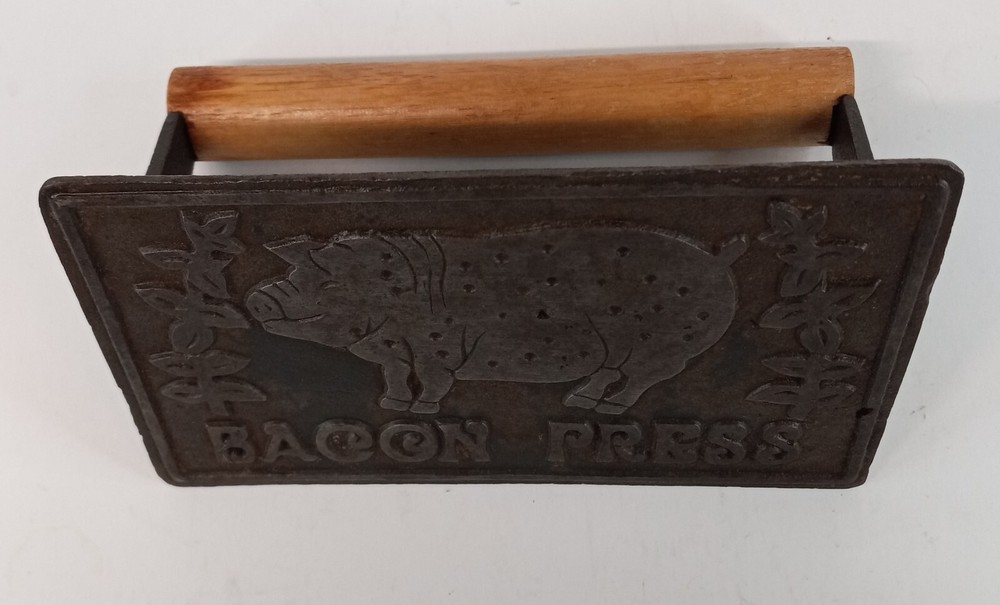VTG Cast Iron Bacon Press w Wooden Handle 7 x 4.25" BBQ Grill Meat Smash Steak