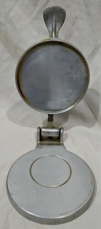 Vintage Aluminum/Metal Round 5" Hamburger Embossing Press--Goose/Duck/Pheasant gallery