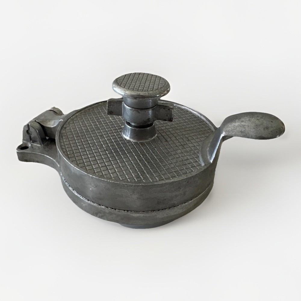 Hamburger Press Cast Aluminum Patty Maker 1/2” Thick Burger Mold Kitchen Tool