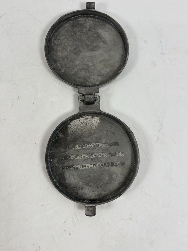 Vintage Bull Head Cast Aluminum Hamburger Meat Patty Press Taiwan 4” Mold gallery