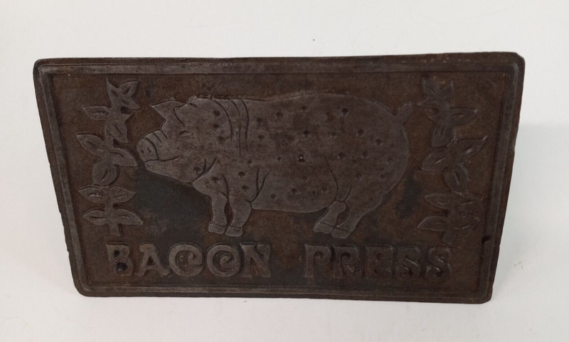 VTG Cast Iron Bacon Press w Wooden Handle 7 x 4.25" BBQ Grill Meat Smash Steak gallery