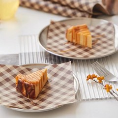 100Pcs Wax Paper Sheets for 7.1×7.1 in, Coffee-colored checkered in