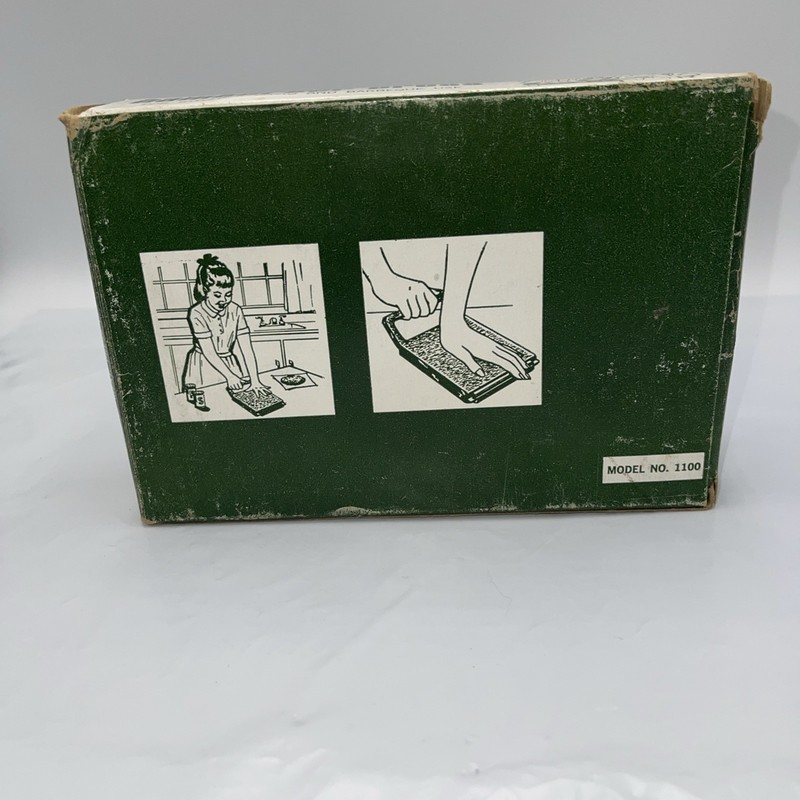 Kitchen-Quip Deluxe Vintage Chrome Plated Hamburger Press in Box USA Preowned gallery