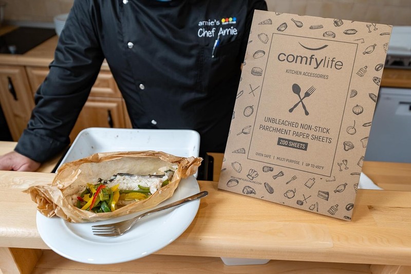 Comfylife 200 x Parchment Paper Sheets - No Curl, 200 sheets 10x15 in gallery