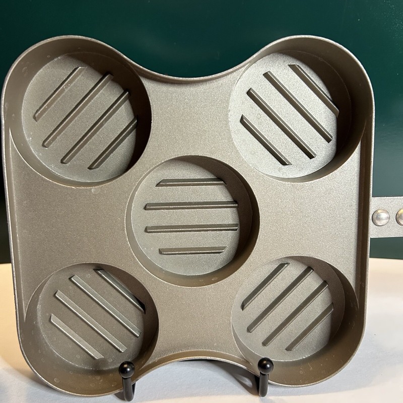 New/Unused Vintage Slider Burger Maker, Wood Handle $10 gallery