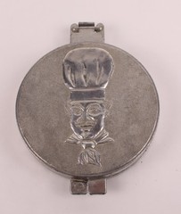 Vintage 1950s Hamburger Press Aluminum Two-Piece Taiwan